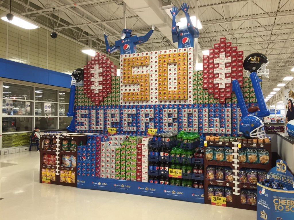 10-examples-of-awesome-retail-end-cap-displays